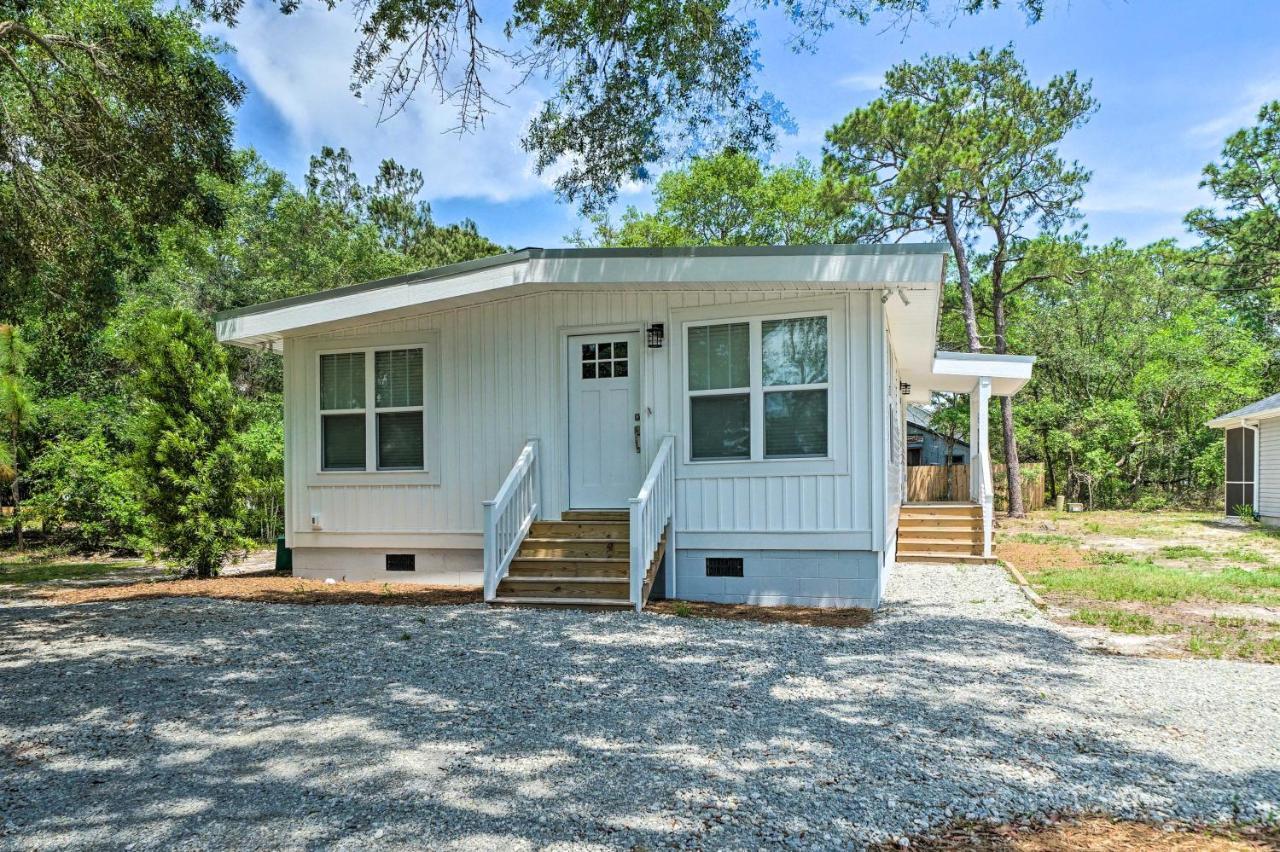 Modern Oak Island Escape 1 Mile To Long Beach! المظهر الخارجي الصورة