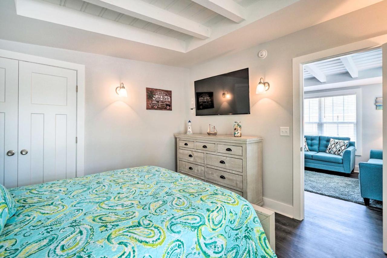 Modern Oak Island Escape 1 Mile To Long Beach! المظهر الخارجي الصورة