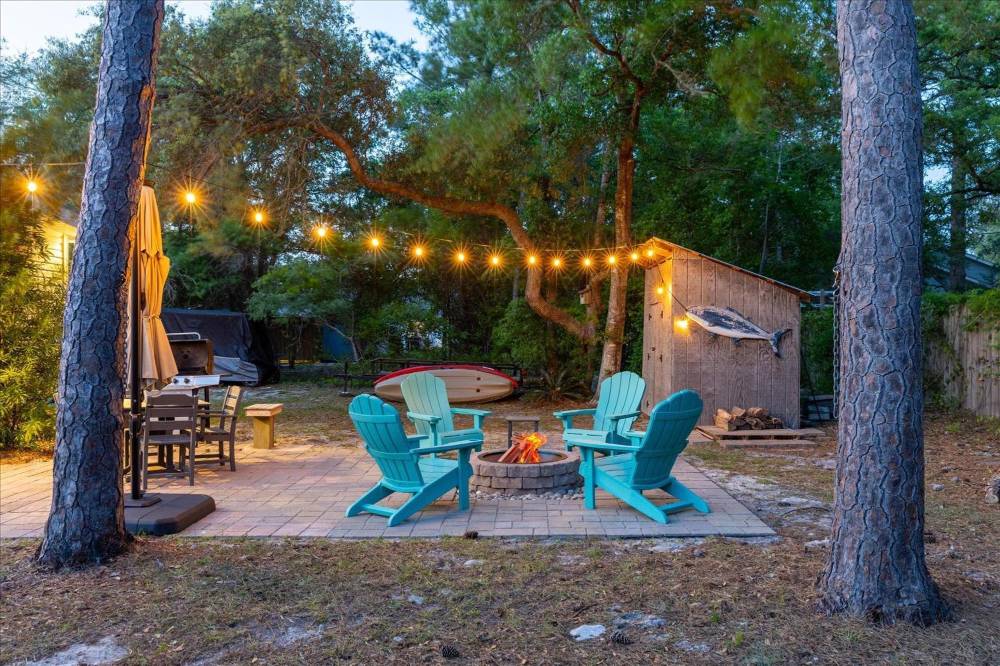 Modern Oak Island Escape 1 Mile To Long Beach! المظهر الخارجي الصورة