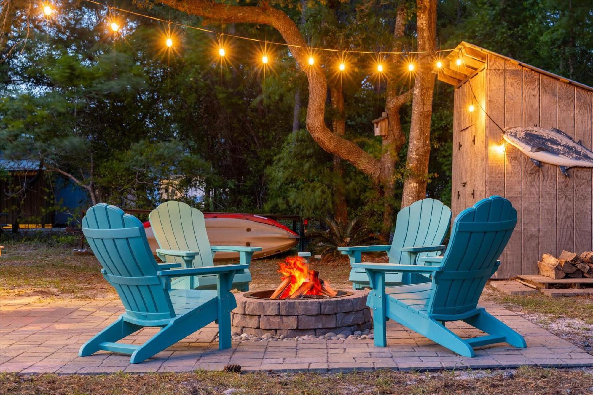 Modern Oak Island Escape 1 Mile To Long Beach! المظهر الخارجي الصورة